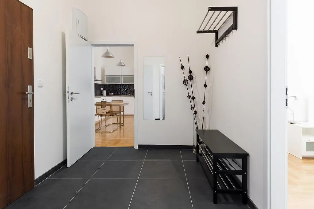 Apartment Jindrisska Praga